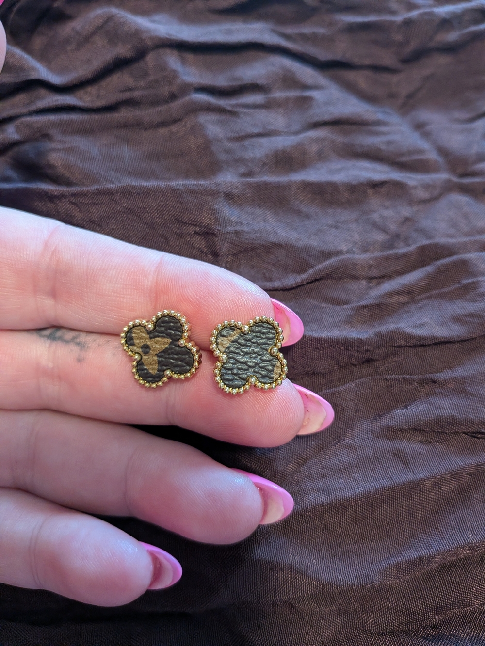 Gold-Trim Brown Leather Clover Stud Earrings Faux